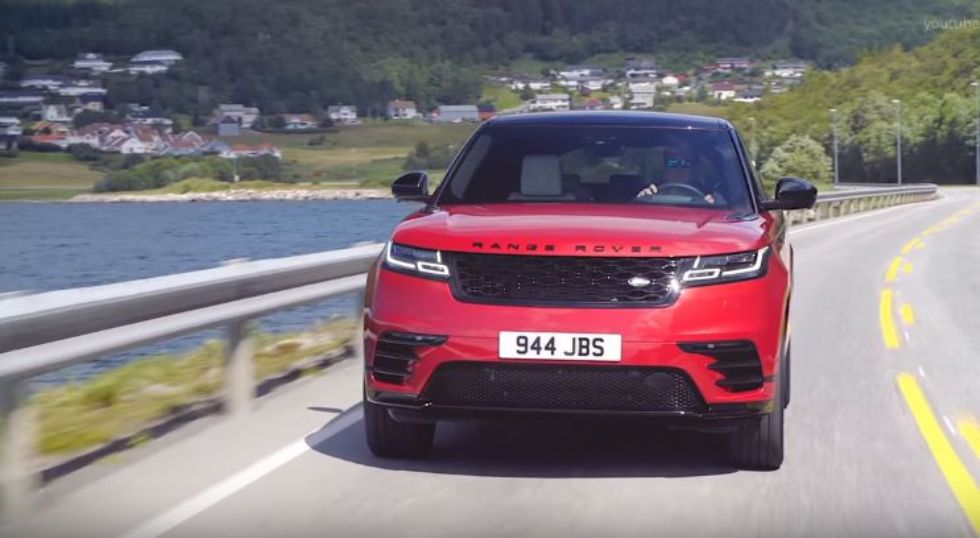 Podrobno o novem Range Rover Velarju