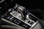 Porschejev terenec v novi izdaji že snubi kupce - fotografija 11