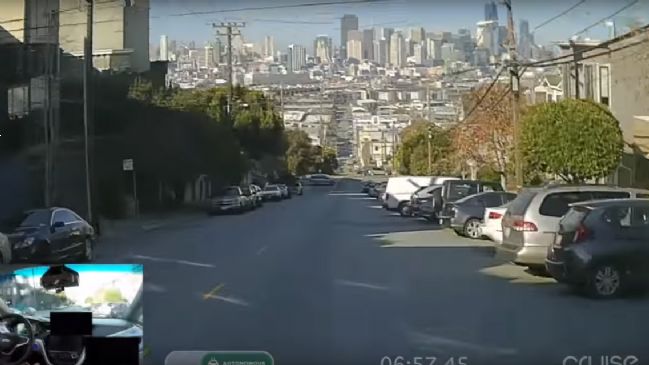Chevy Bolt sam po San Franciscu Chevy Bolt sam po San Franciscu