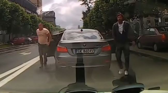Cestno besnilo ene od znamk