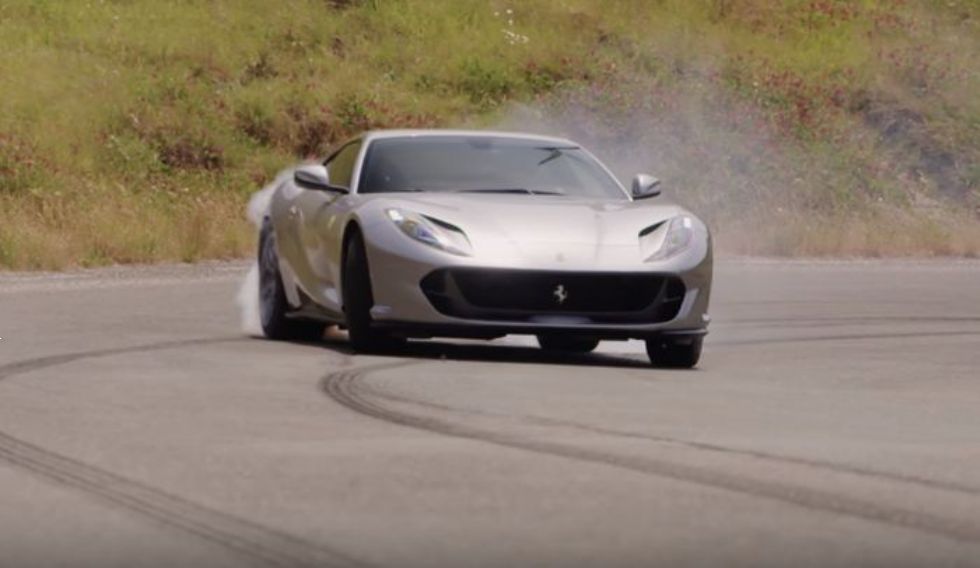 Ferrari 812 Superfast na novinarskem preskusu
