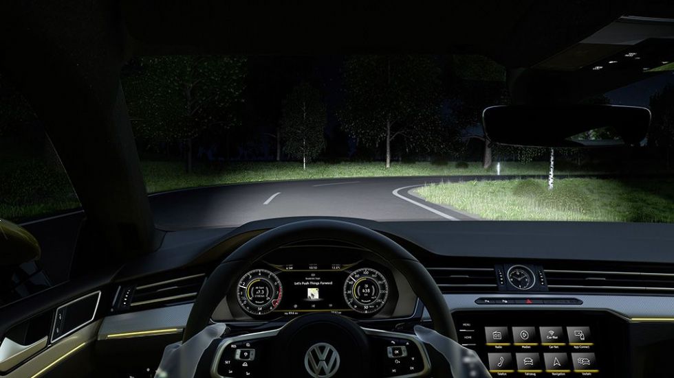 Arteonovi LED žarometi predvidevajo namesto voznika