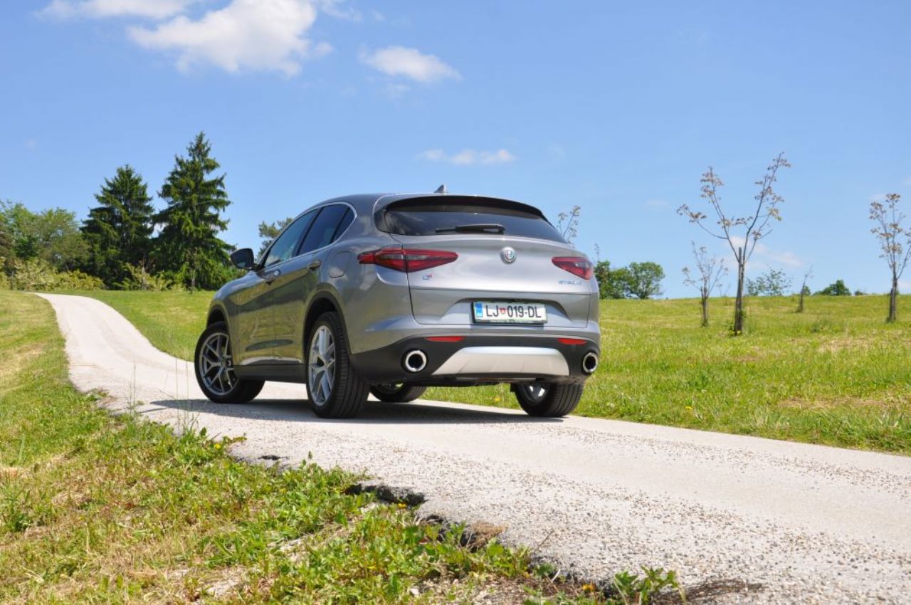Stelvio letos za 100 Slovencev