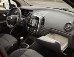 Captur odslej tudi kot Initiale Paris - fotografija 9