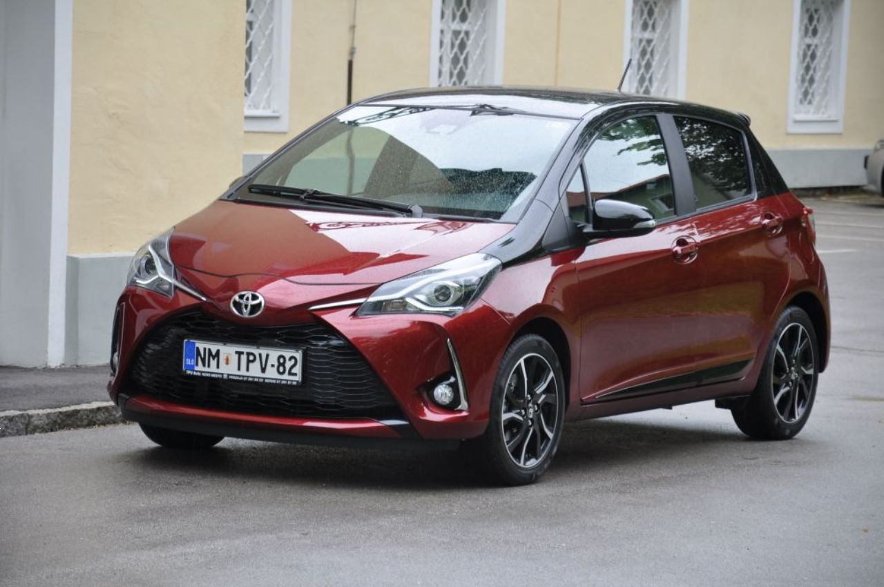 Yaris in Prius za okrepitev hibridne zgodbe Yaris in Prius za okrepitev hibridne zgodbe