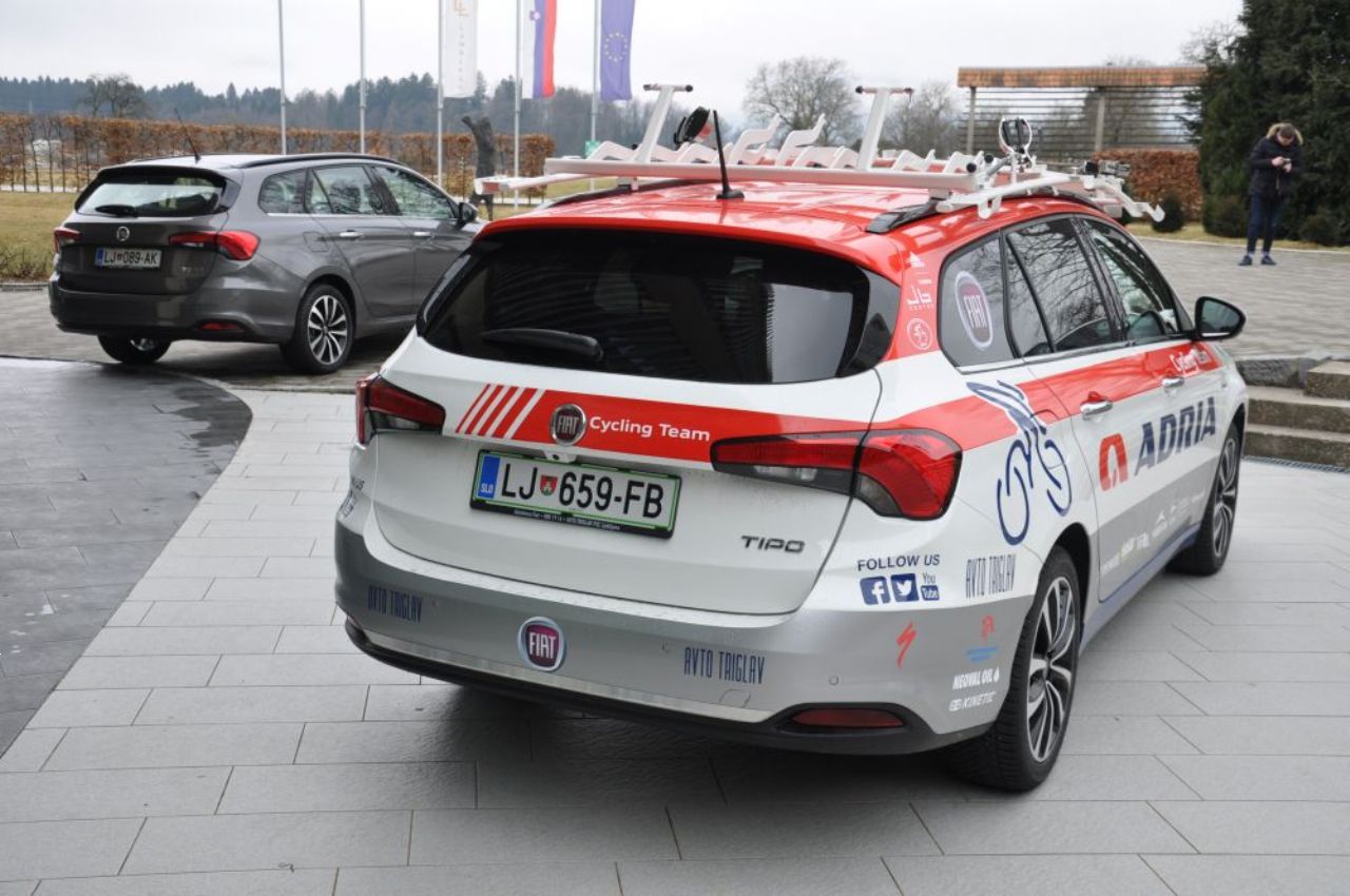 Letno kar 800 Fiat Tipov na slovenskih cestah