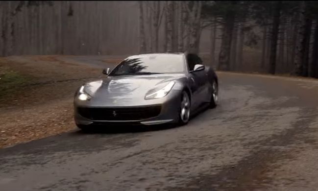Kimi Raikkonen za volanom Ferrarija na hokej