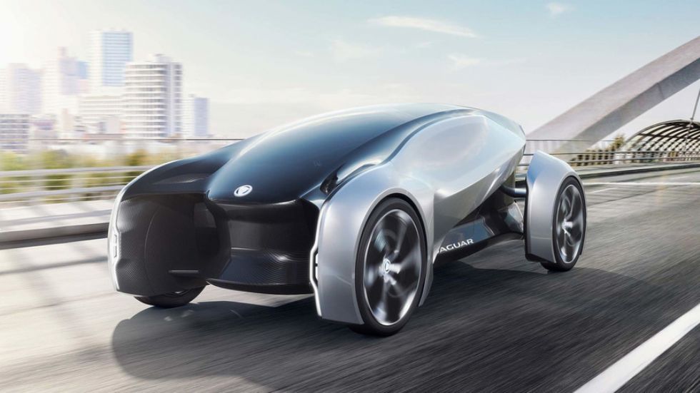 Elektrognana klasika in avtomobil za leto 2040