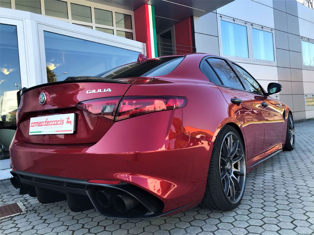 Giulia Quadrifoglio s skoraj 600 konji do 317 km/h