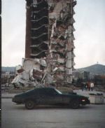 Nevidni cestni odpadnik na vojnem območju - fotografija 6