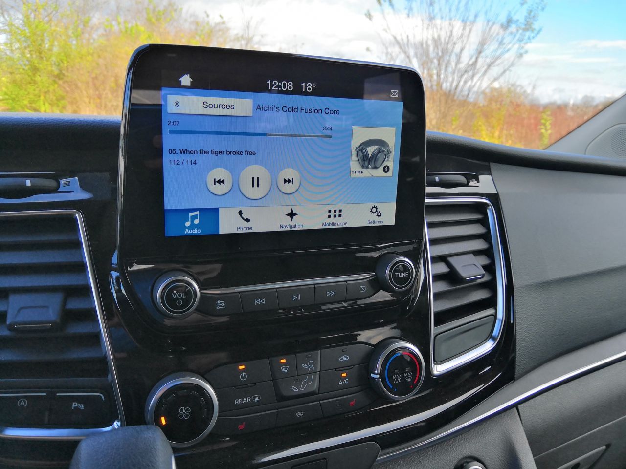 Ford Tourneo v službi glasbene zvezde