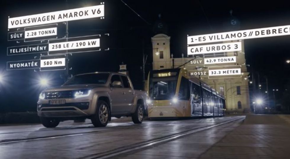 Amarok sposoben vleči 43-tonski tramvaj