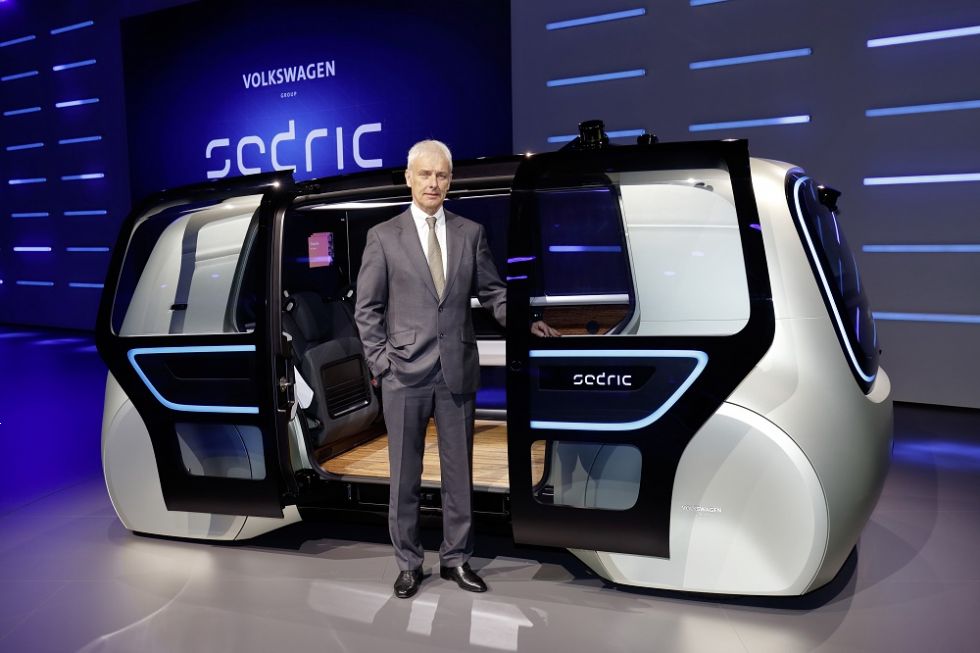Začenja se velika električna vojna