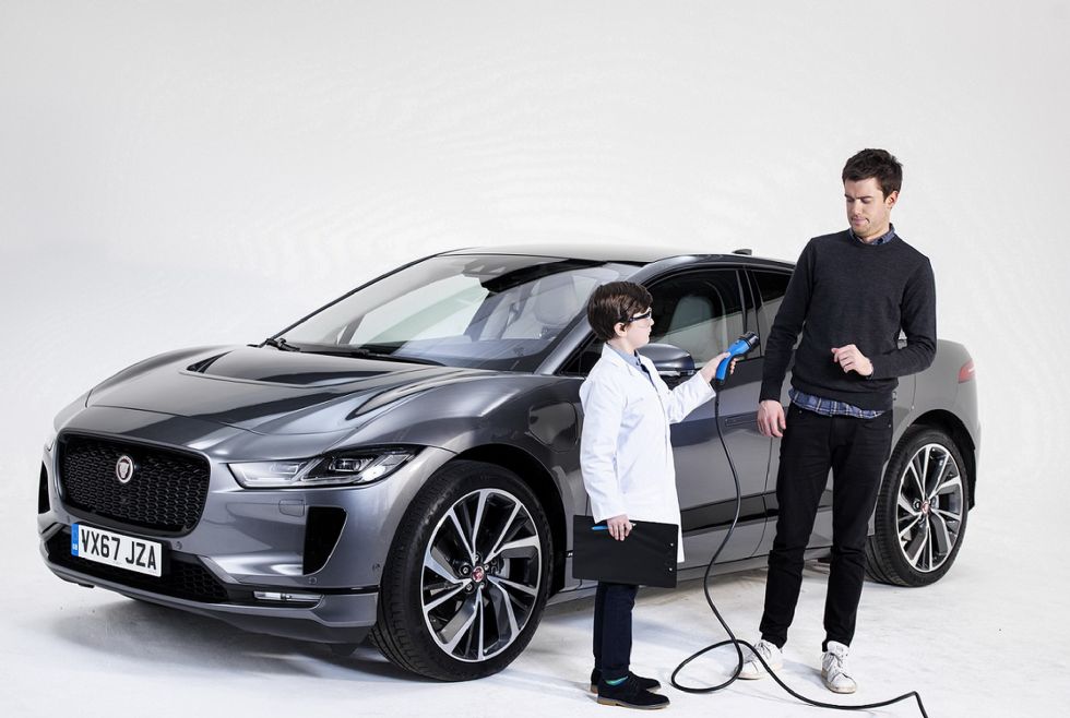 Tesla X jim je trn v peti