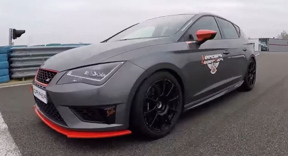 Spoznajte 450-konjskega leva, ki gre do 264 km/h