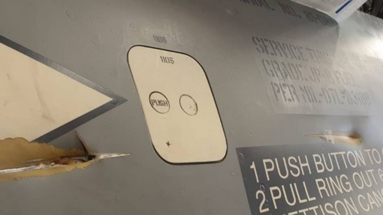 Nizozemski F-16 je zadel samega sebe