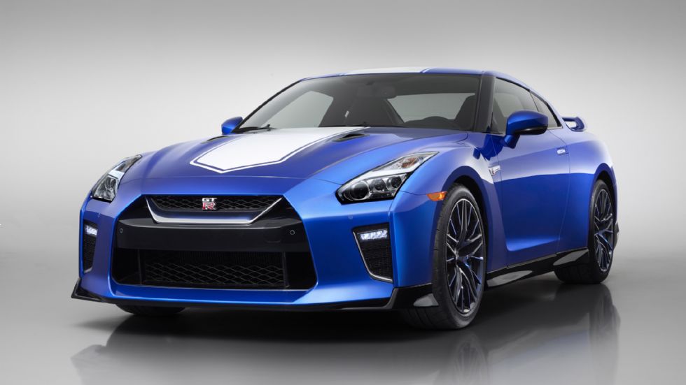 50 let Nissanove godzile