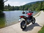 Je čistokrvni enduro z brutalnim nabojem moči  - fotografija 18