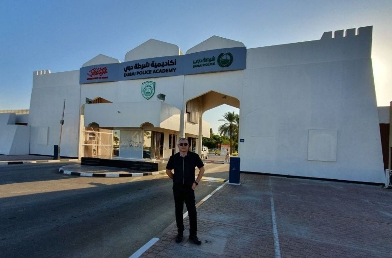 Obisk pri Dubajski policji