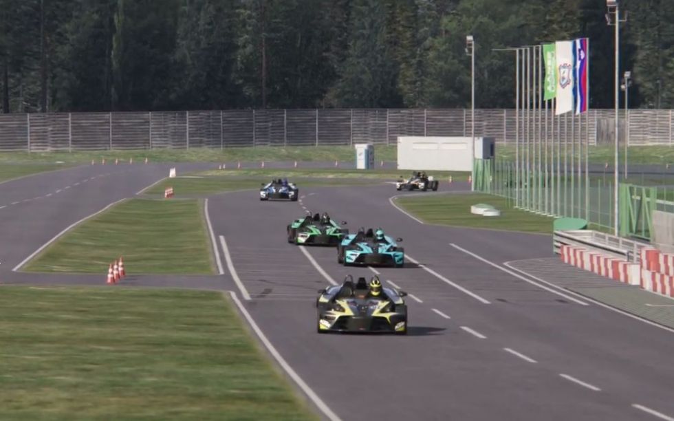 Virtualna dirka s KTM-i na Vranskem
