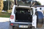 Jeepov trojček na pohodu za nove kupce - fotografija 22