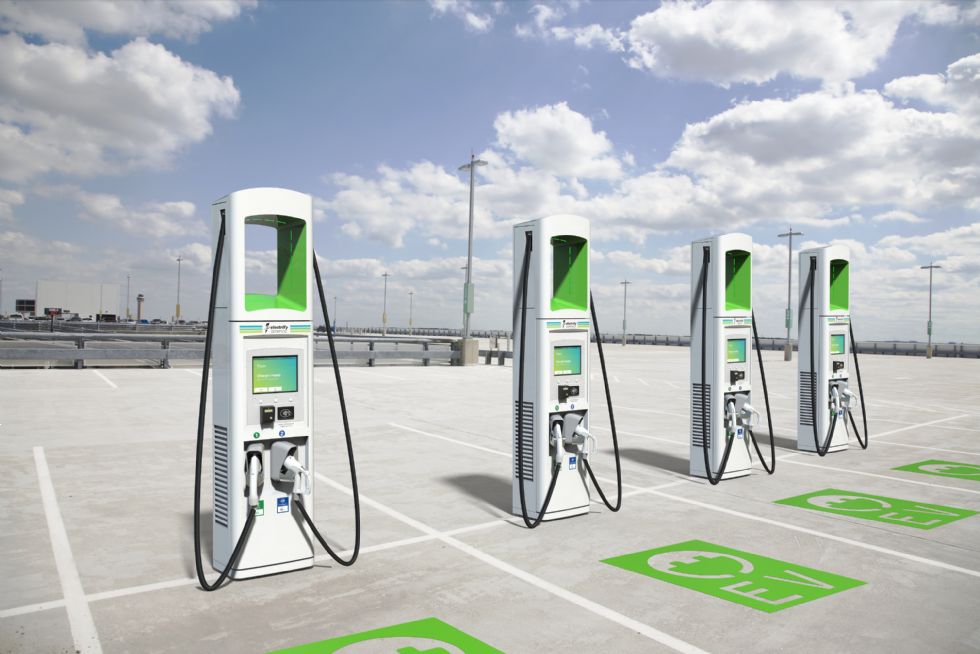 Electrify America ugasnila vse turbo polnilnice