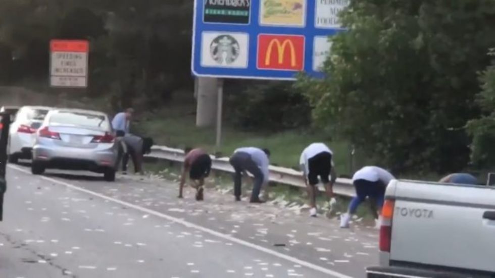 Ko dežuje denar