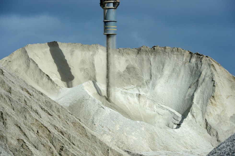 Materialov za baterije je premalo