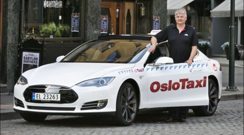Brezžično polnjenje taksijev v Oslu
