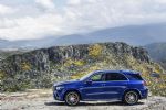 SUV, ki je vrgel rokavico v BMW X5 M - fotografija 12