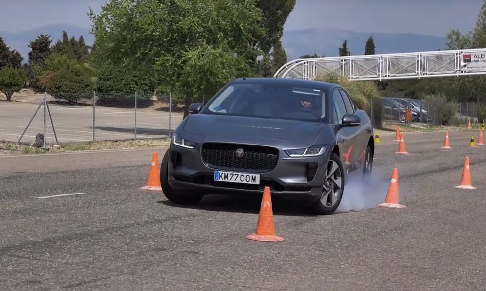 Losov test za električnega Jaguarja