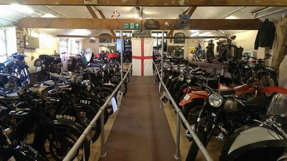 Londonski muzej motociklov se zapira, motorji na dražbo