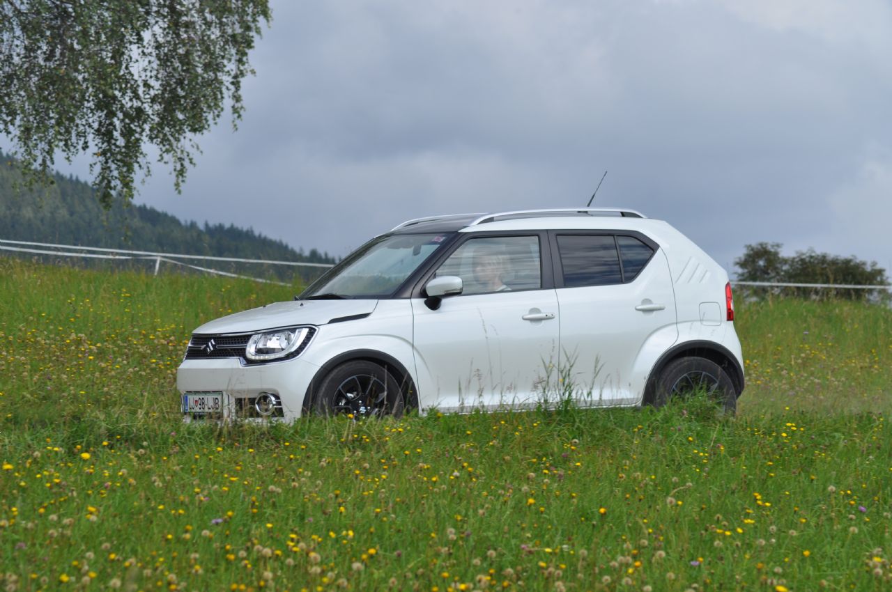 S štirikolesnim pogonom med oblake