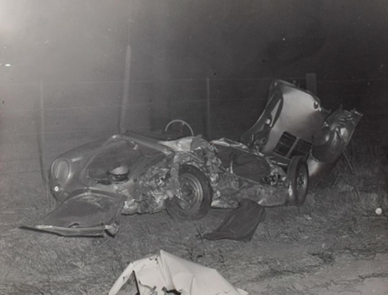 Tragedija Jamesa Deana in prekletstvo njegovega Porscheja
