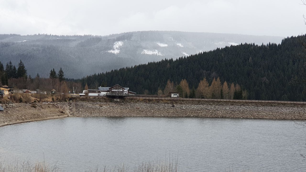 Akumulacijski jez nad slovenskimi glavami