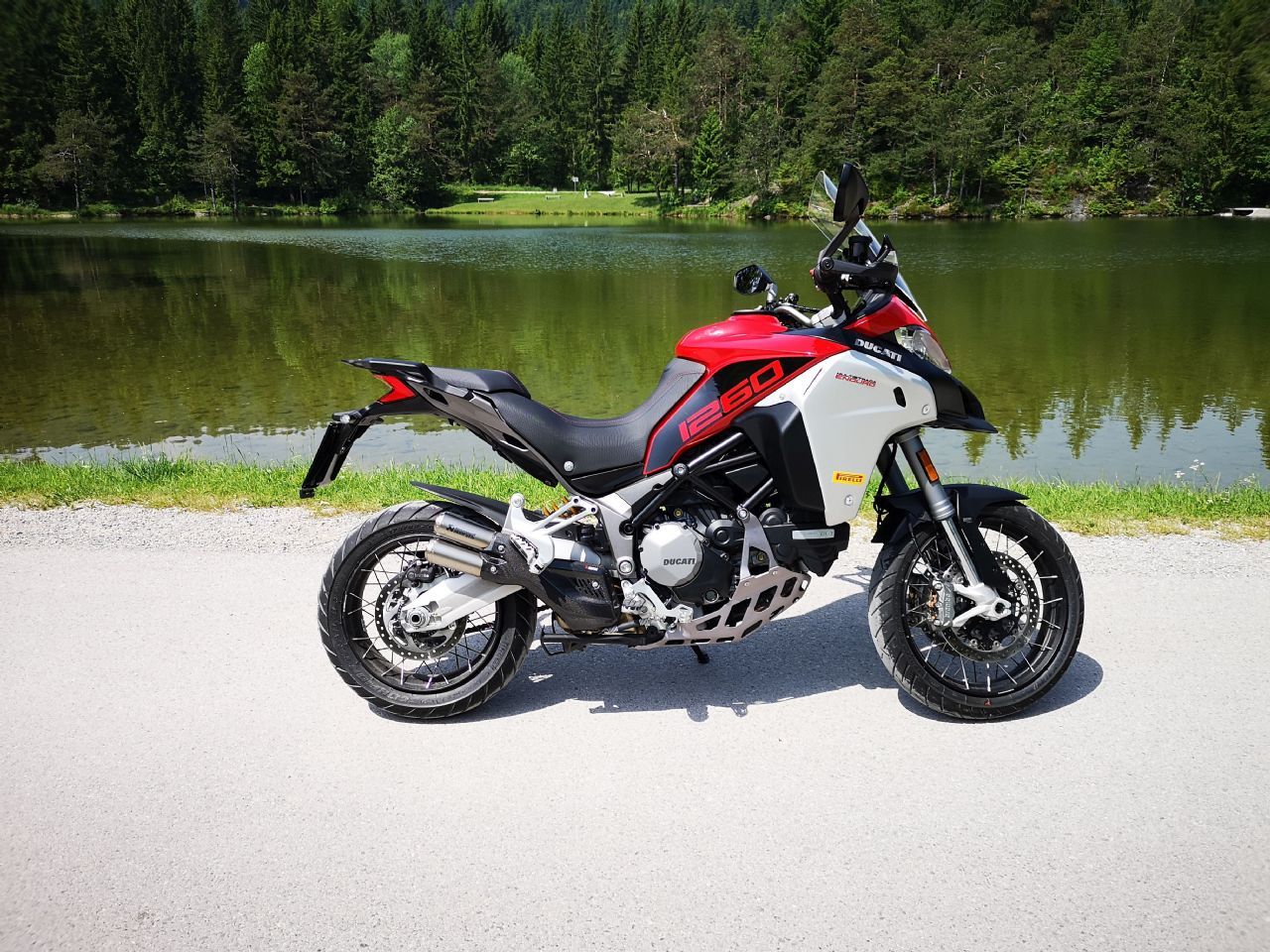 Motoristi, zdaj ni čas za dvigovanje samozavesti