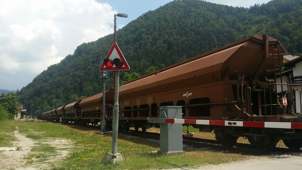 Ko se srečata avto in vlak
