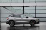 Najmanjši Mercedesov križanec s 388 konji - fotografija 12