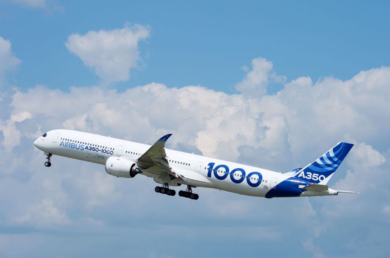 Nov mejnik v letalstvu, Airbus A350 avtonomno vzletel