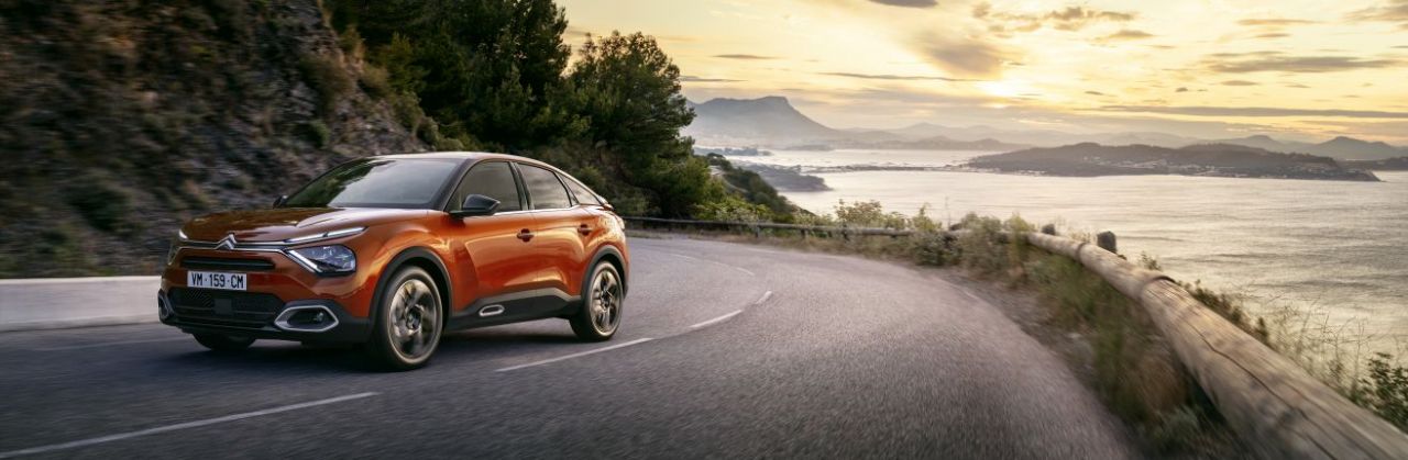 Elektrifikacija Citroena z novim e-C4 Elektrifikacija Citroena z novim e-C4