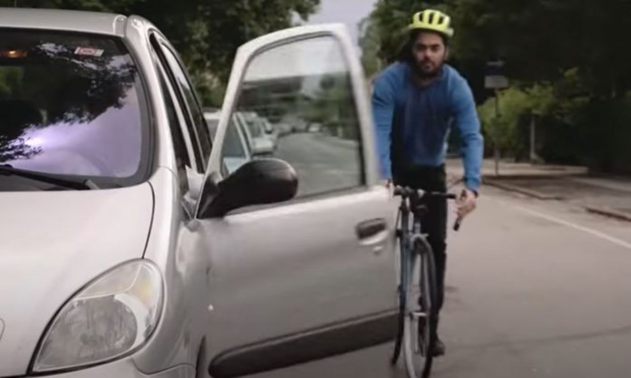 Kolesarji so zelo ranljivi, a pogosto tudi kršitelji