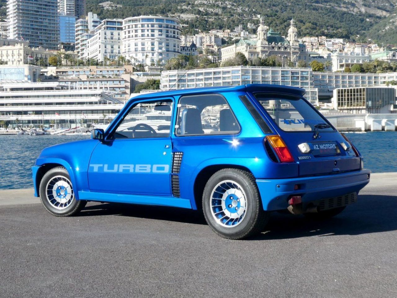 40 let Renaulta 5 Turbo 40 let Renaulta 5 Turbo