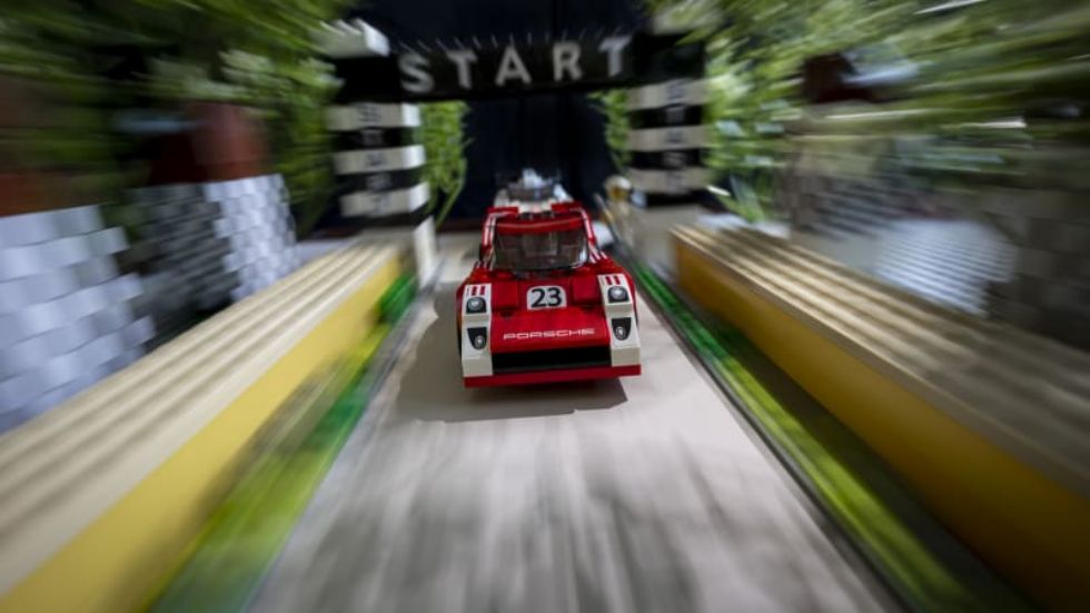 Legendarne Porschejeve fotografije iz Lego kock