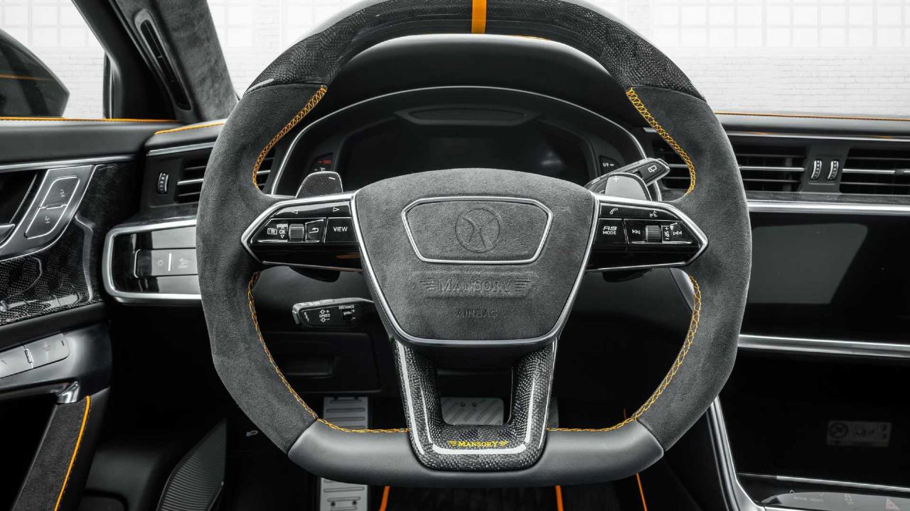 Super karavan, ki s 730 konji z lahkoto presega hitrost 300 km/h