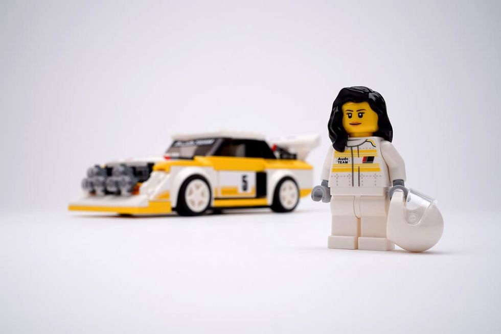 Poklon legendarni voznici Michele Mouton