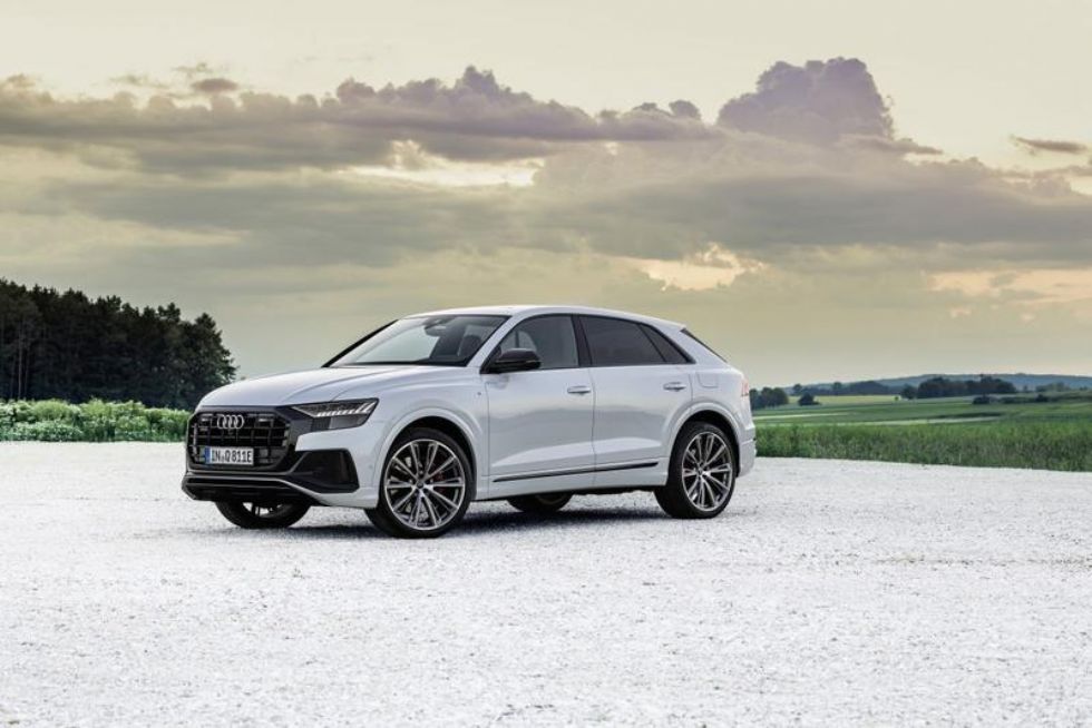 Audi Q8 zdaj tudi kot priključni hibrid