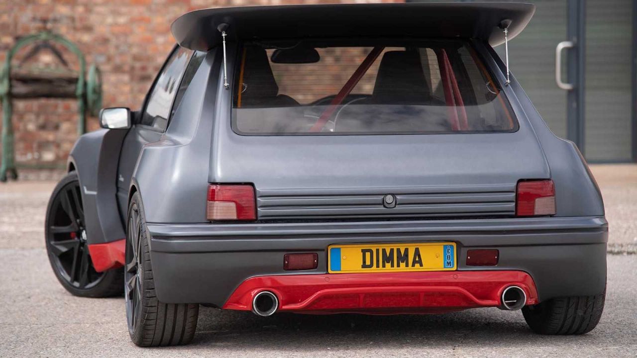 308 GTi, ki se je prelevil v legendarnega 205 T16
