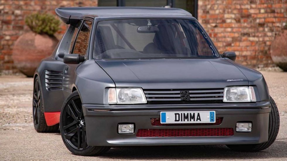 308 GTi, ki se je prelevil v legendarnega 205 T16