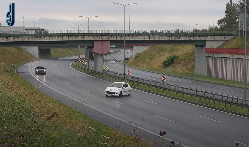 Nevaren avtocestni odsek v bližini Katovic