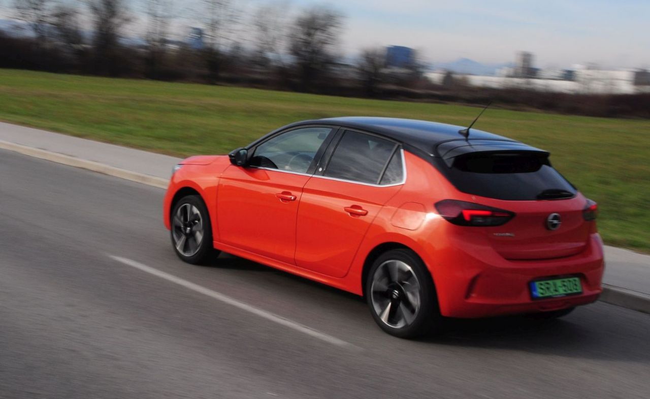 Corsa na električni pogon, kako drugačna je?